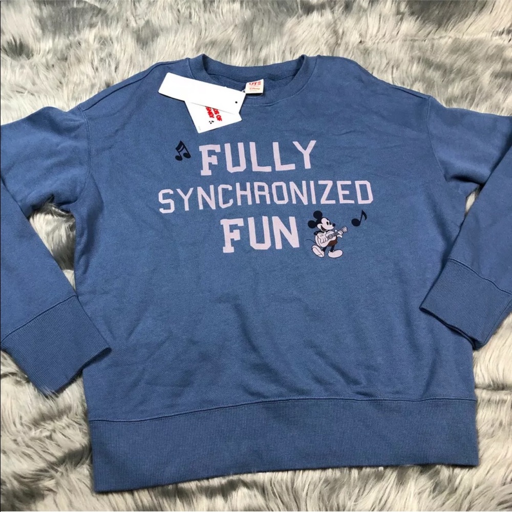 Uniqlo Sounds Of Disney Mickey Sweater Size Small